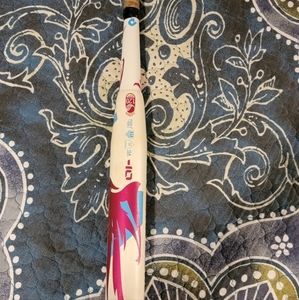 Demarini vendetta drop 10 31/21 softball bat.